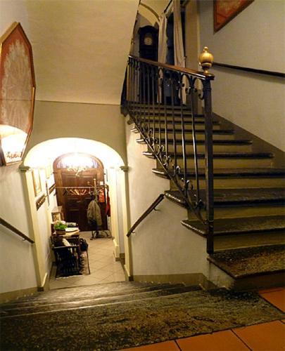 Albergo Ristorante Cavallo Bianco Dronero Exterior foto